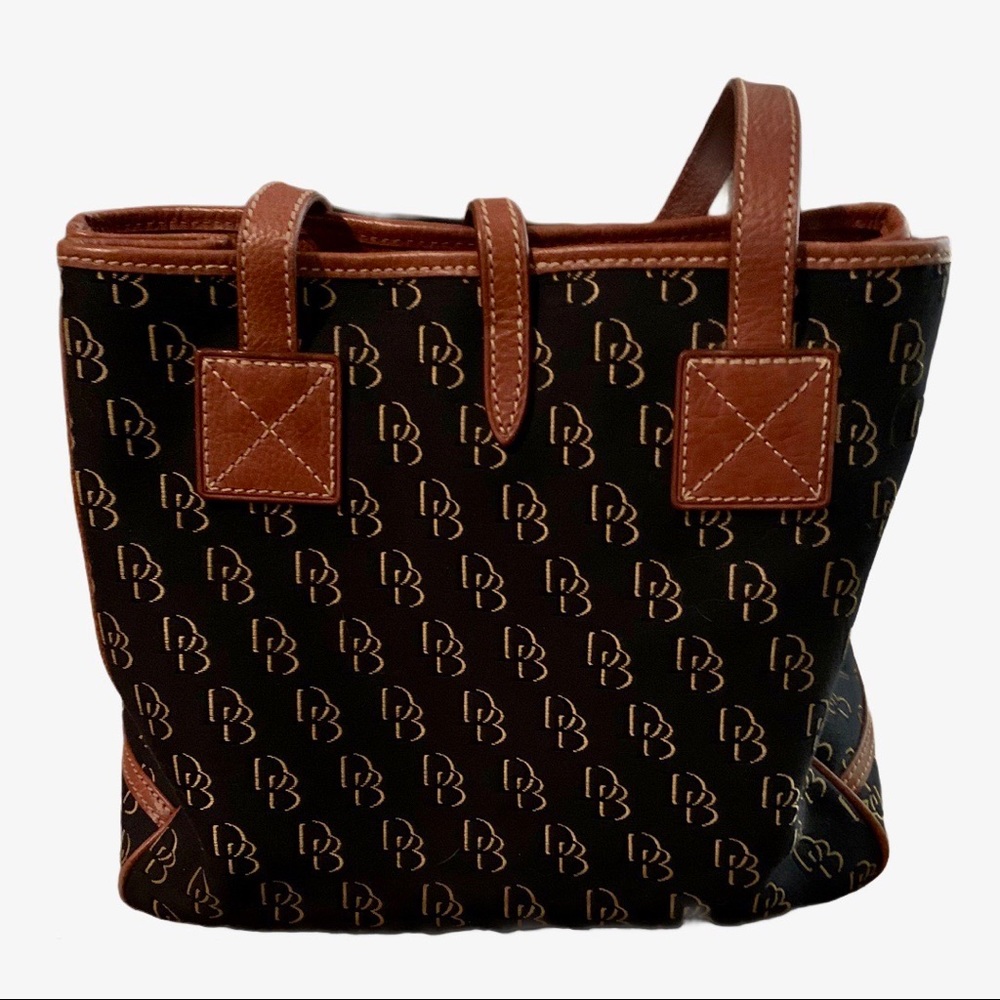 Dooney & Bourke Iconic Logo Shoulder Bag - Picture 7 of 12